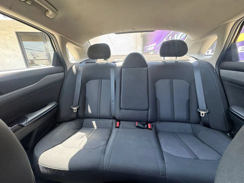 Used 2022 Kia K5 LXS FWD image 17