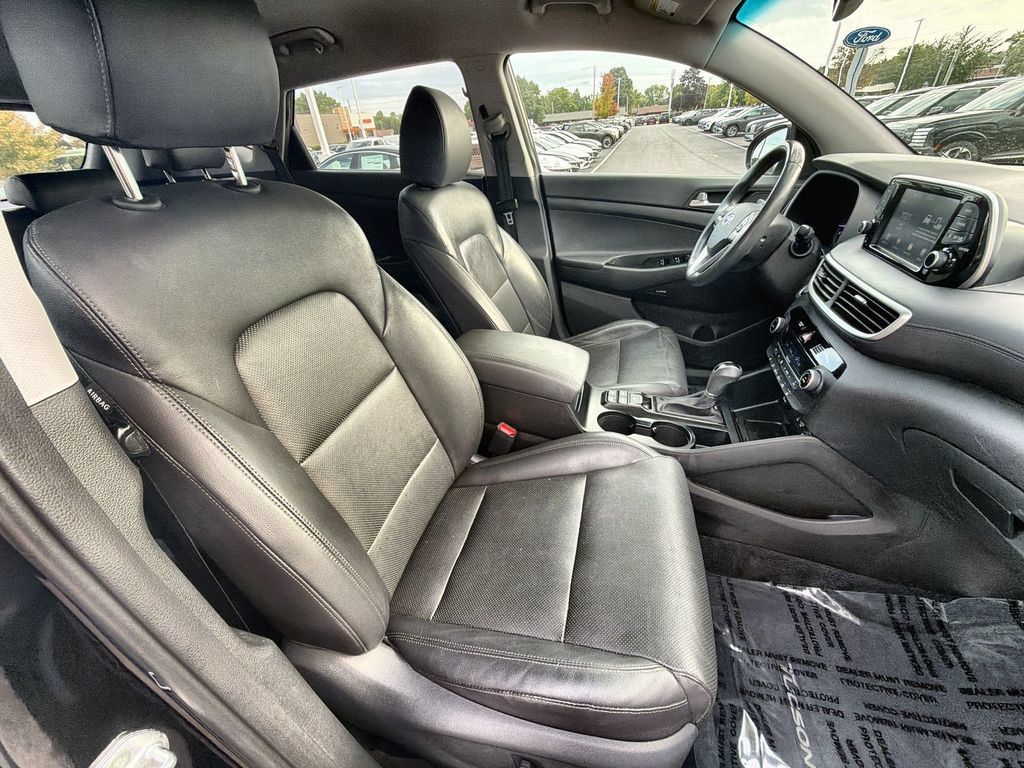 Used 2021 Hyundai Tucson Limited w/ Cargo Package AWD/4WD image 23