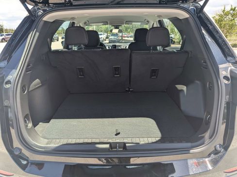 Used 2024 Chevrolet Equinox LS w/ Driver Confidence II Package FWD image 13