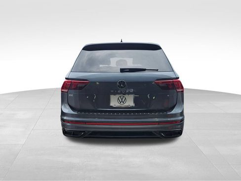 Used 2023 Volkswagen Tiguan SE R-Line AWD/4WD image 6