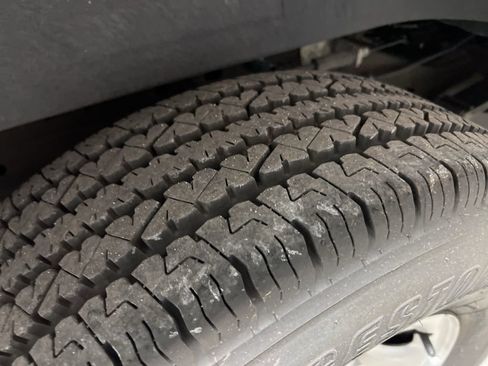 Used 2023 GMC Savana 2500 w/ Driver Convenience Package image 40