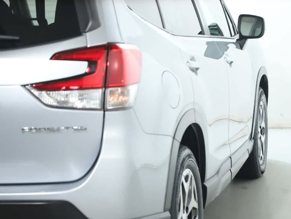 Certified 2024 Subaru Forester Premium AWD/4WD image 49