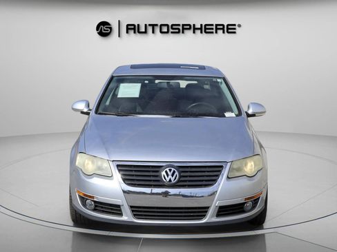 Used 2009 Volkswagen Passat Komfort image 2
