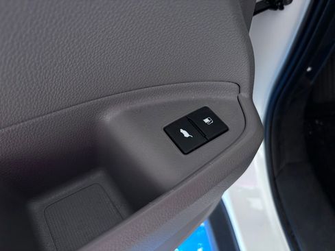 Used 2018 Honda Pilot Touring image 21