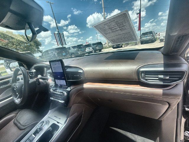 Used 2022 Ford Explorer King Ranch w/ Technology Package AWD/4WD image 28