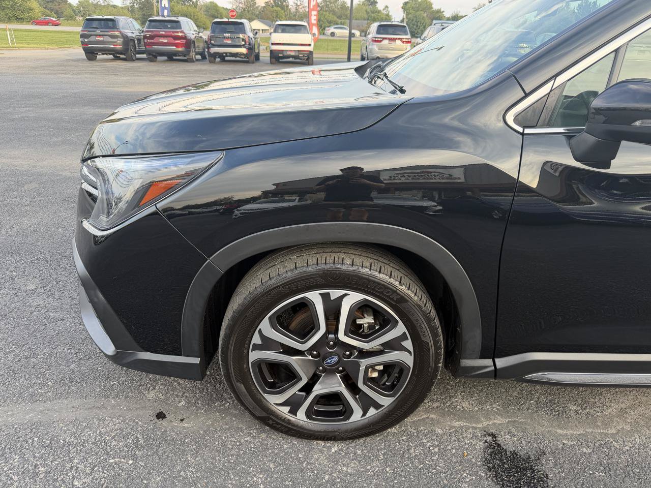 Used 2023 Subaru Ascent Limited AWD/4WD image 12