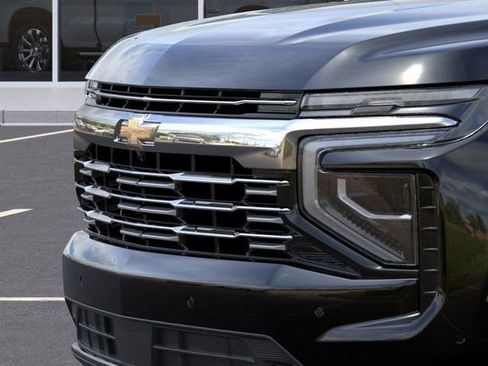 New 2026 Chevrolet Suburban Premier image 13
