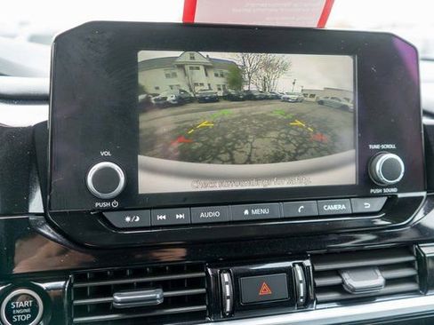 Certified 2024 Nissan Pathfinder SV AWD/4WD image 27