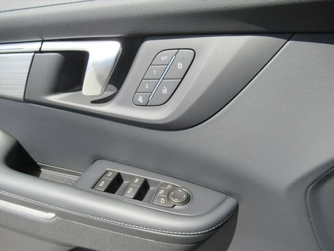 New 2026 Buick Enclave Preferred w/ Power Package FWD image 20