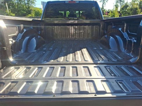 Used 2023 RAM 1500 Laramie image 29