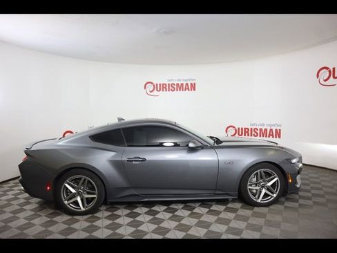 Used 2024 Ford Mustang GT RWD image 10