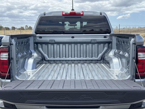New 2026 GMC Canyon Elevation RWD image 25