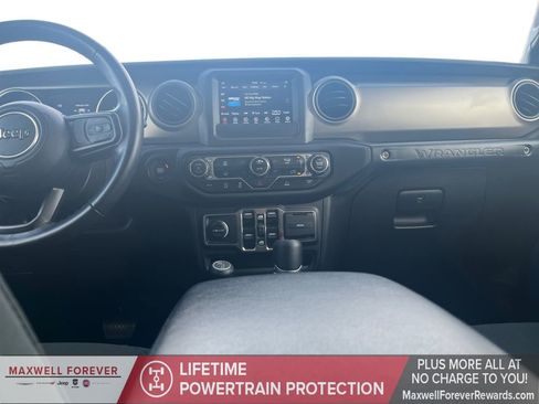 Used 2021 Jeep Wrangler Unlimited Sport image 3