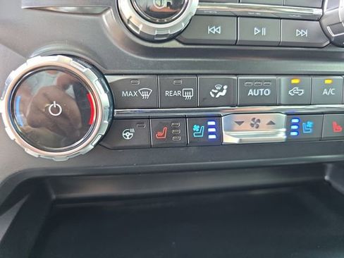 Used 2026 Ford F250 Lariat w/ Lariat Ultimate Package AWD/4WD image 19