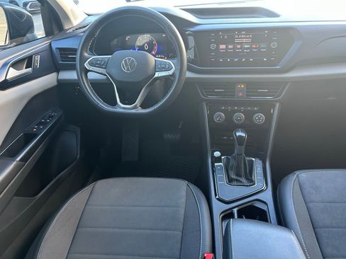 Used 2023 Volkswagen Taos SE image 9