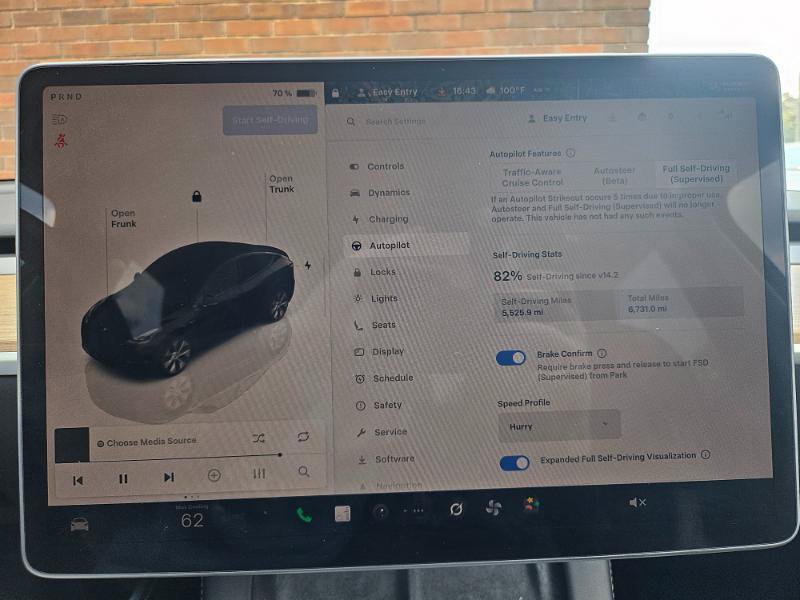Used 2023 Tesla Model Y Long Range AWD/4WD image 48