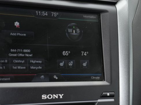 Used 2014 Ford Fusion Titanium FWD image 22