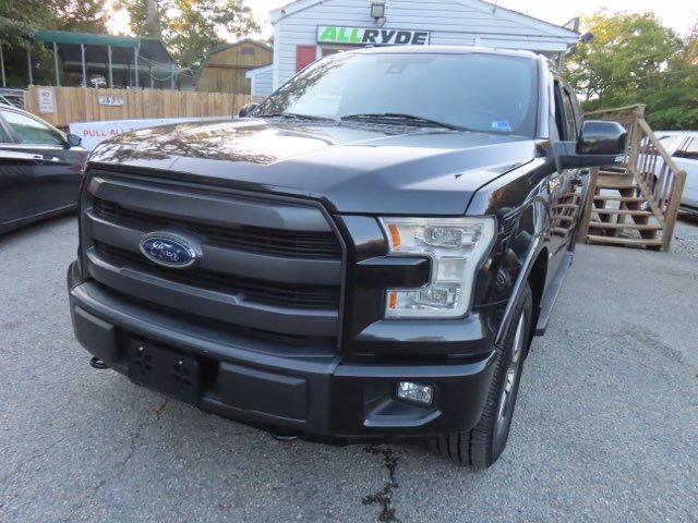 Used 2015 Ford F150 Lariat w/ Equipment Group 502A Luxury AWD/4WD image 2