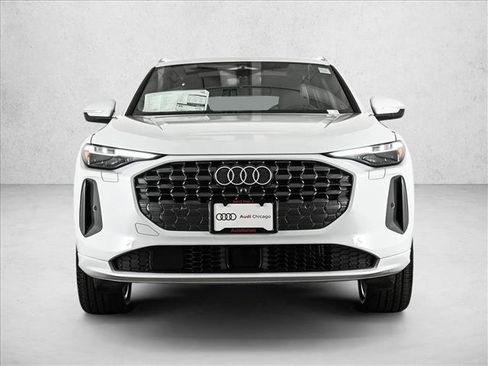 New 2025 Audi Q5 Premium Plus image 2