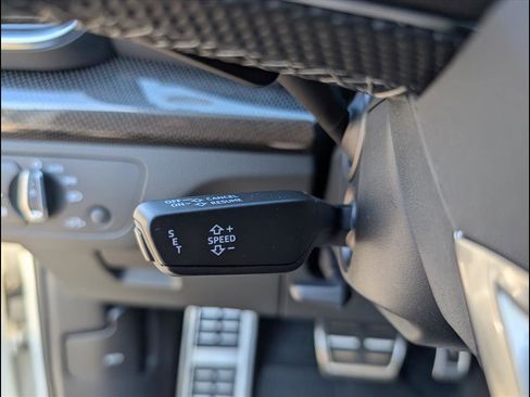 Used 2022 Audi SQ5 Premium Plus image 18