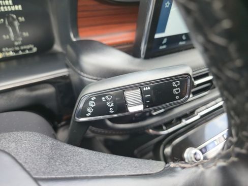 Used 2022 Lincoln Nautilus Reserve AWD/4WD image 22