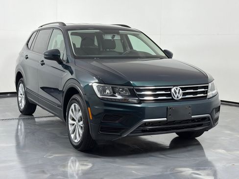 Used 2018 Volkswagen Tiguan S AWD/4WD image 3