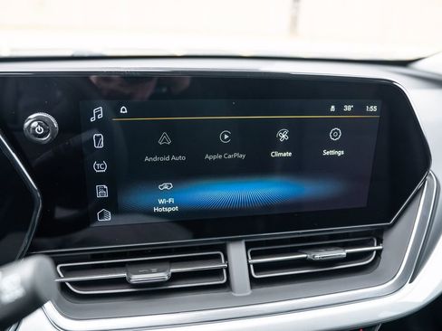 New 2026 Chevrolet Trax LT image 21