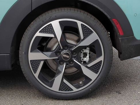 Used 2025 MINI Cooper S image 13