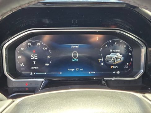 Used 2026 Chevrolet Silverado 1500 LT w/ Safety Package RWD image 18