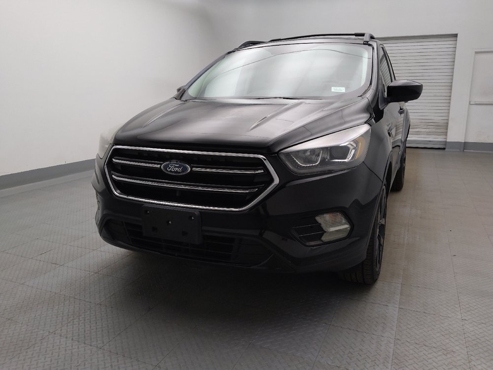 Used 2017 Ford Escape SE w/ Equipment Group 201A FWD image 15