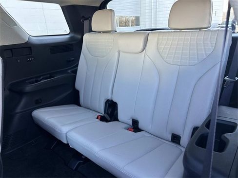 Certified 2024 Hyundai Palisade Limited image 13