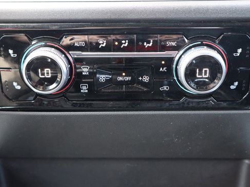 Used 2022 GMC Sierra 1500 Elevation w/ LPO, Elevation Black Package image 20