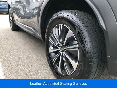 Used 2024 INFINITI QX60 Pure AWD/4WD image 10