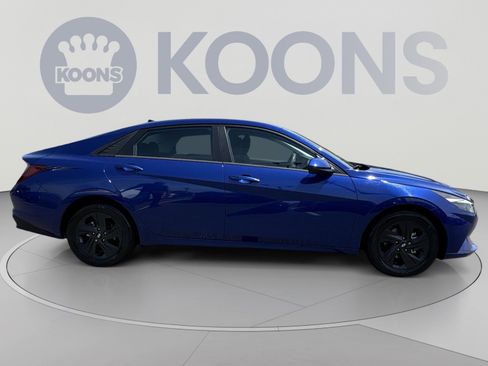Certified 2023 Hyundai Elantra SEL w/ Cargo Package FWD image 8