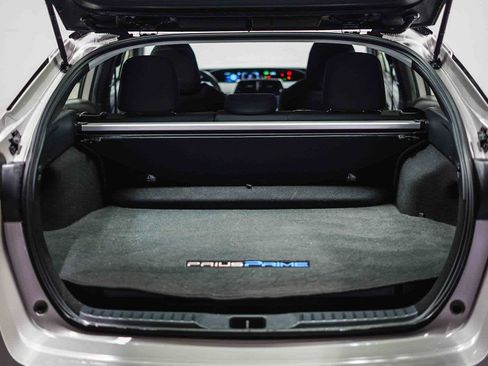 Used 2022 Toyota Prius Prime LE image 31