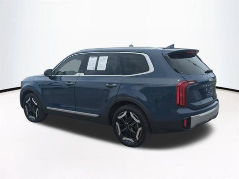 Used 2023 Kia Telluride S AWD/4WD image 7