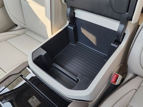 New 2026 GMC Yukon Denali w/ Denali Reserve Package image 38