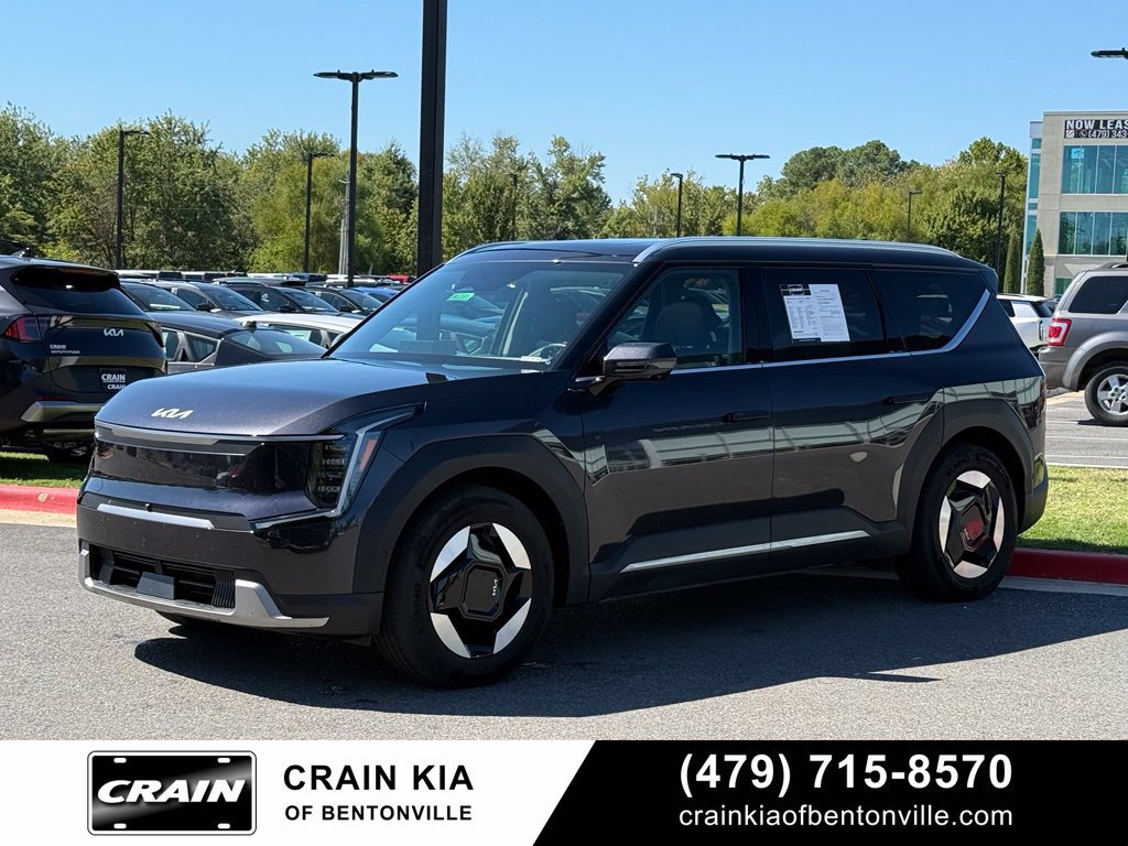 Certified 2026 Kia EV9 Wind AWD/4WD image 3