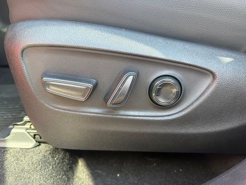 Used 2026 Toyota Grand Highlander AWD image 16
