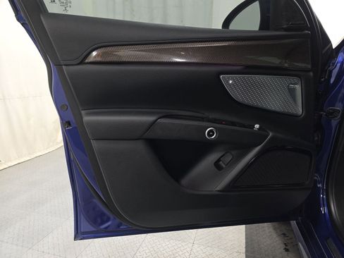 Used 2023 Maserati Grecale GT image 12