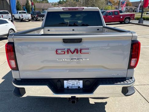 New 2026 GMC Sierra 1500 SLE AWD/4WD image 6