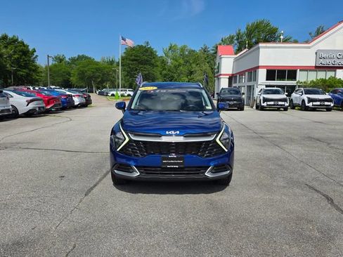 Certified 2023 Kia Sportage EX AWD/4WD image 3