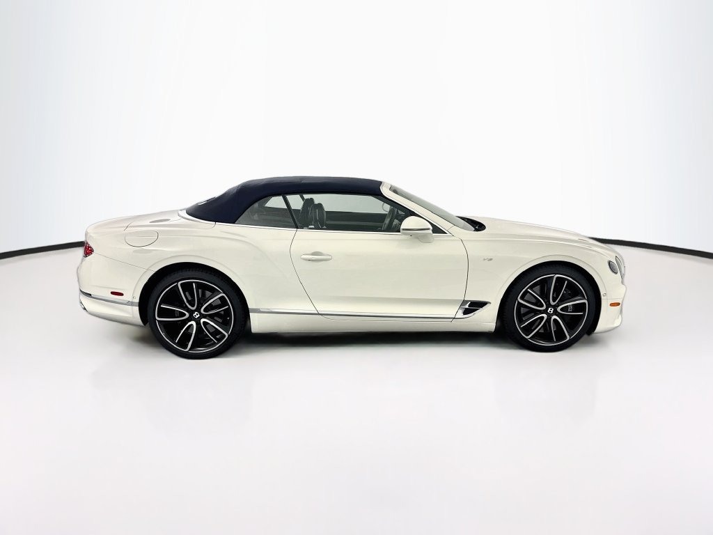 Used 2022 Bentley Continental GT AWD/4WD image 36