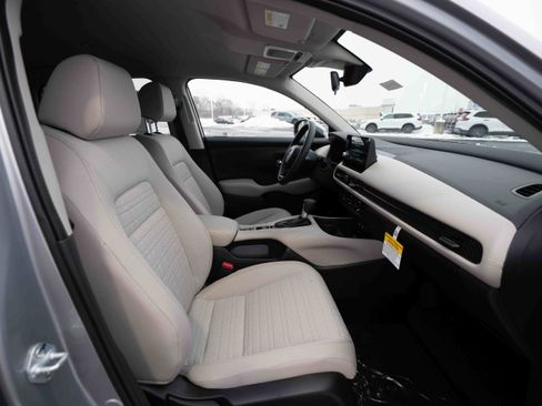 New 2026 Honda HR-V LX image 27