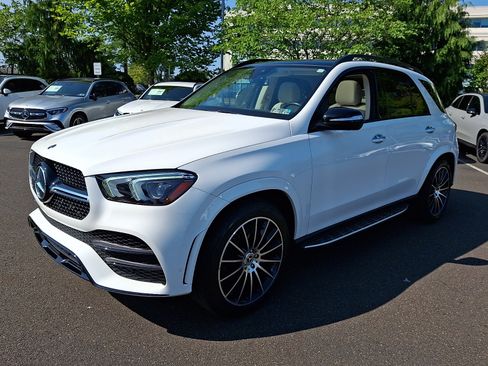Used 2022 Mercedes-Benz GLE 350 4MATIC image 3