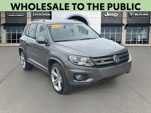 Used 2016 Volkswagen Tiguan R-Line image 1