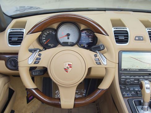 Used 2013 Porsche Boxster S image 12