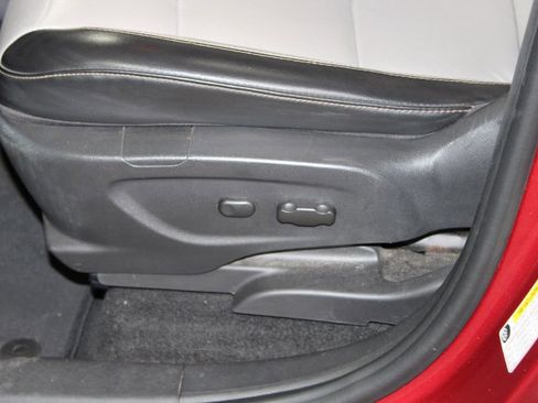 Used 2020 Chevrolet Trax Premier image 19