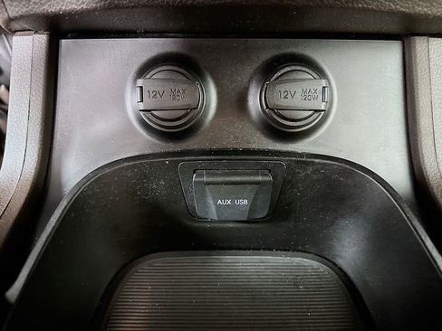 Used 2015 Hyundai Santa Fe Sport image 33