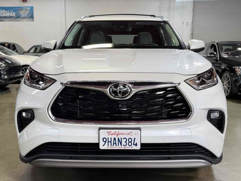 Used 2023 Toyota Highlander Platinum image 88